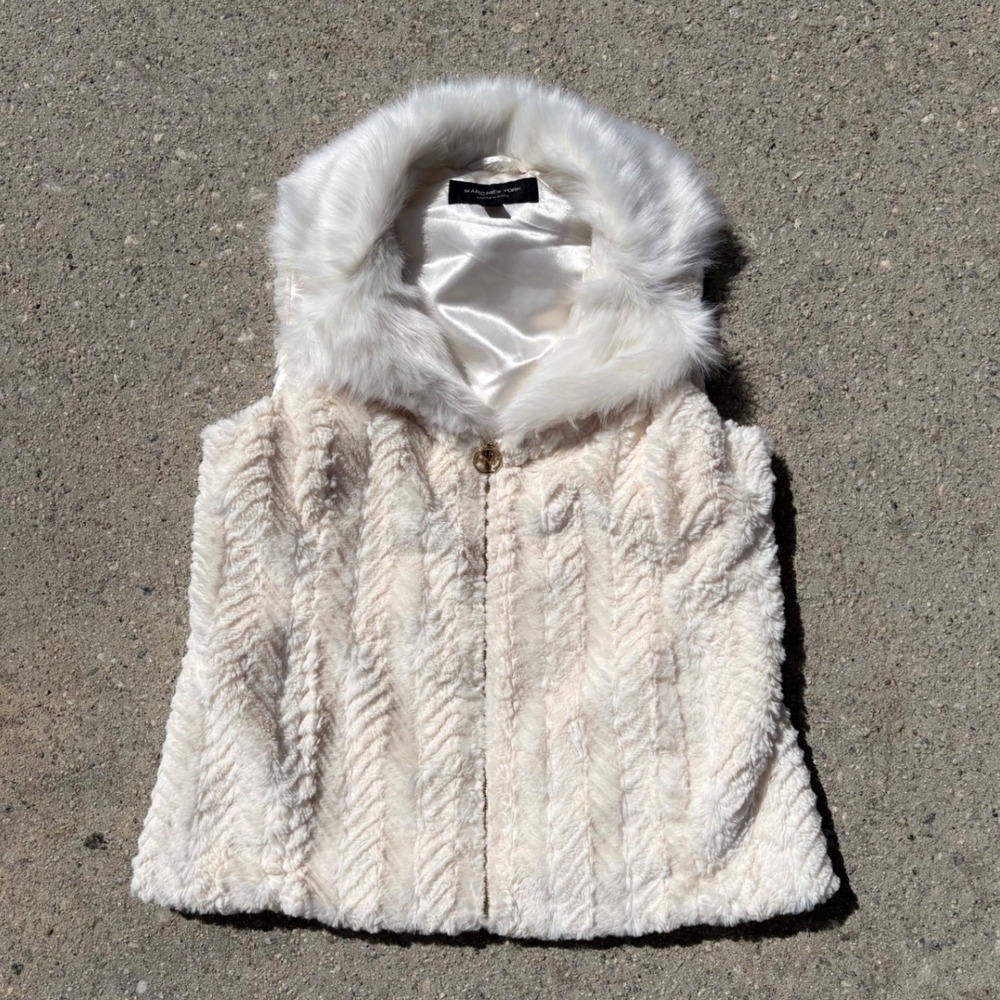 Marc New York Andrew Marc Ivory Faux‎ Fur Vest - MNY Zipper - Women's M